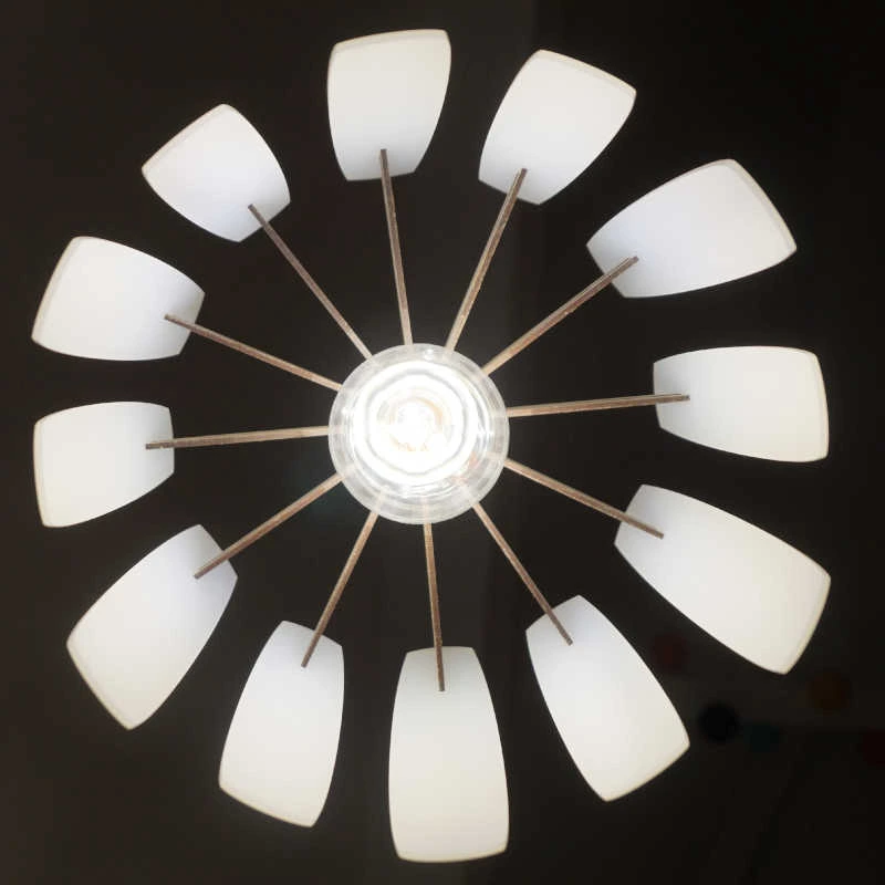 Raymonde grand bazar color 23 dessous.webp