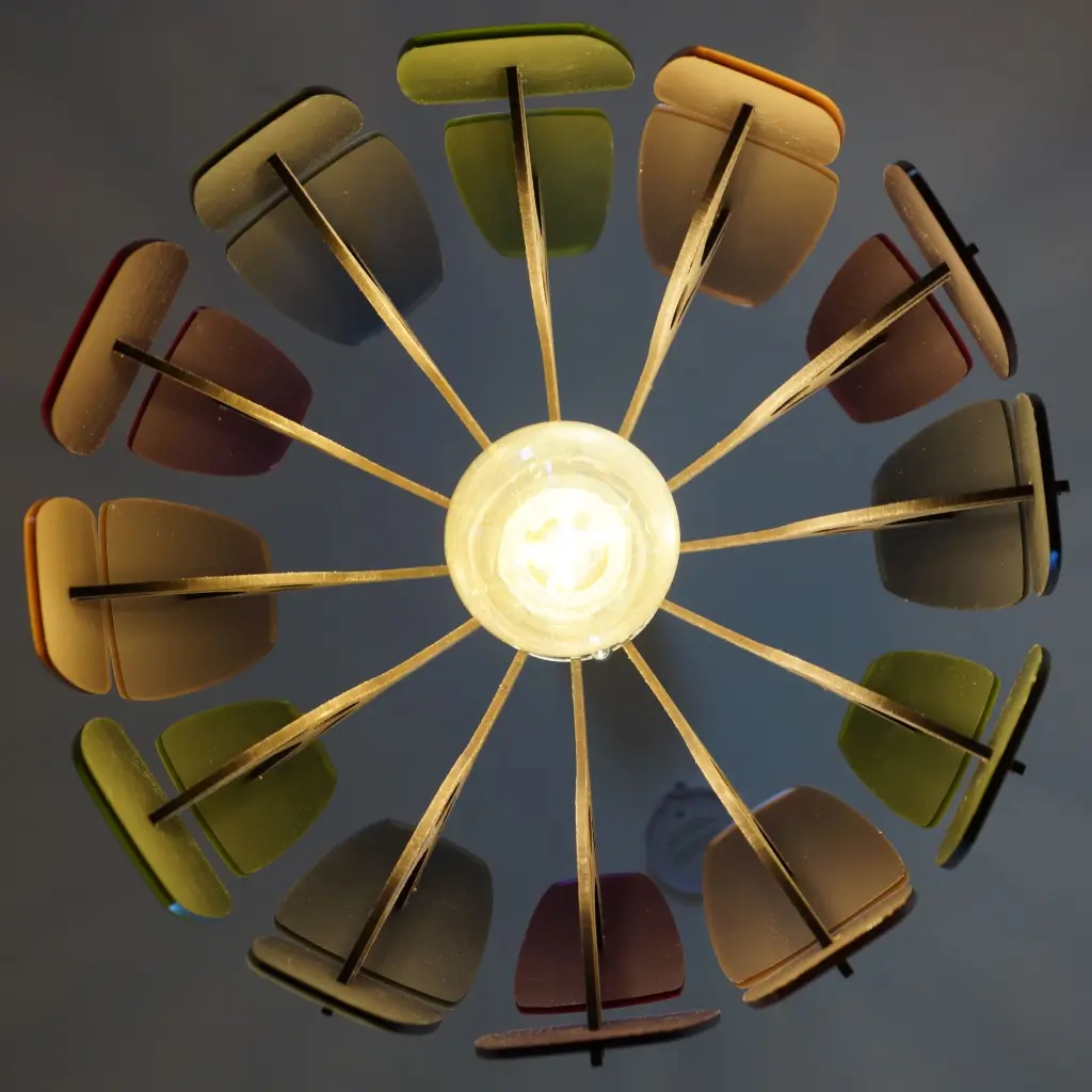 lustre redesign local plexi raymonde.webp